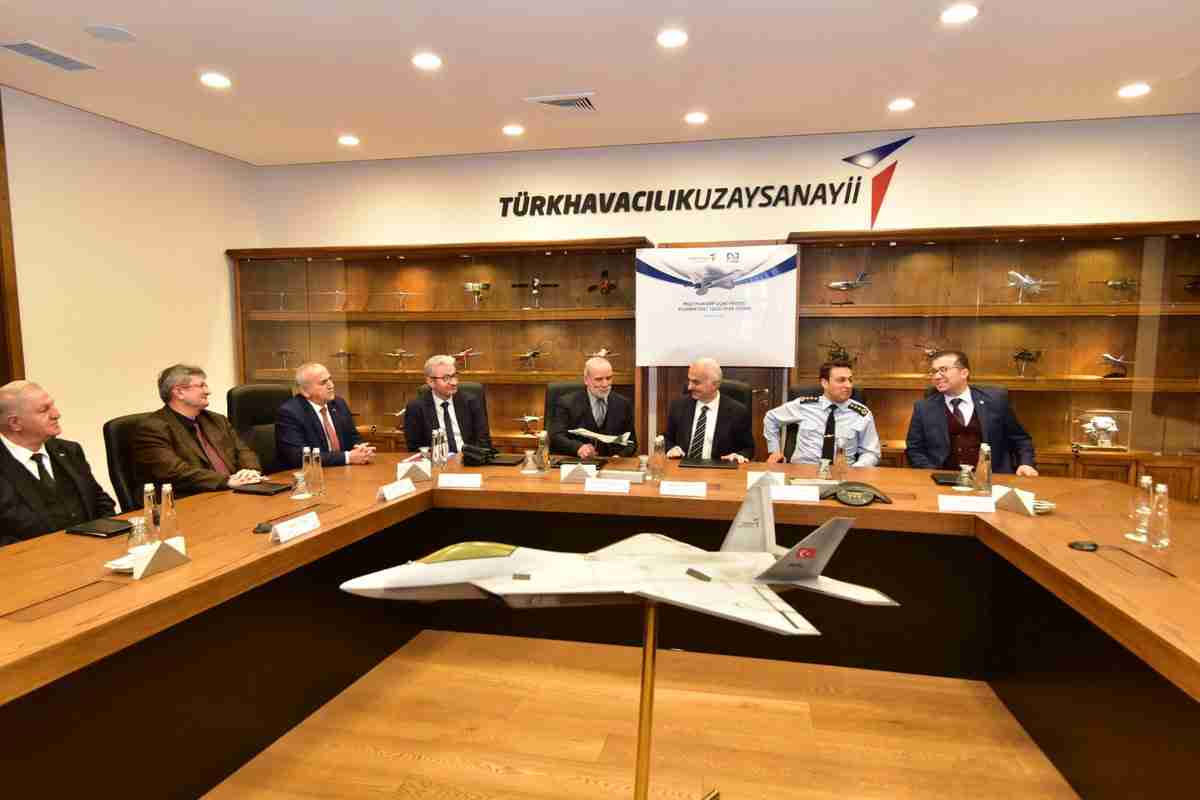 Milli Muharip Uçak'ın yıldırım testi Türkiye'de yapılacak